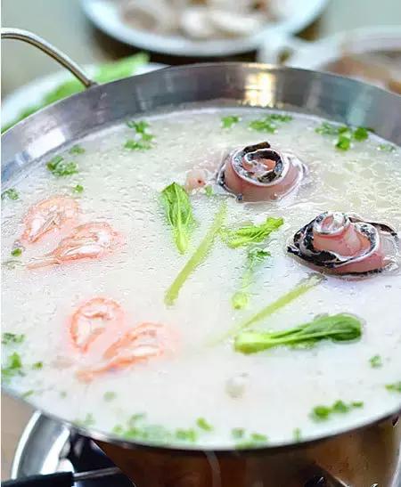 秋天到了，學(xué)學(xué)這5款火鍋湯底的做法吧！