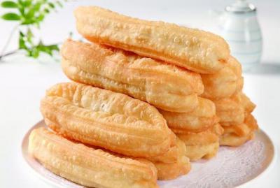 家常油條好吃有秘訣，配方，蓬松又酥脆，涼了也不硬