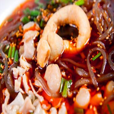 四川肥腸粉技術培訓學校哪里靠譜？紅油的制作過程